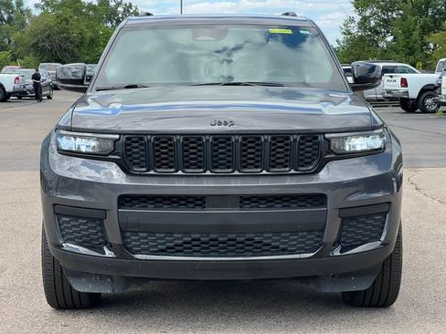 Used 2024 Jeep Grand Cherokee L Altitude AWD/4WD image 42