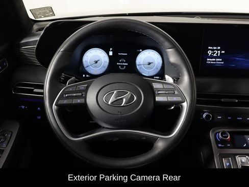 Used 2025 Hyundai Palisade Calligraphy FWD image 7