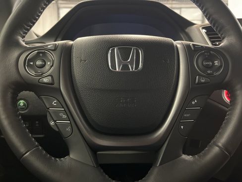 Used 2023 Honda Ridgeline RTL-E image 17