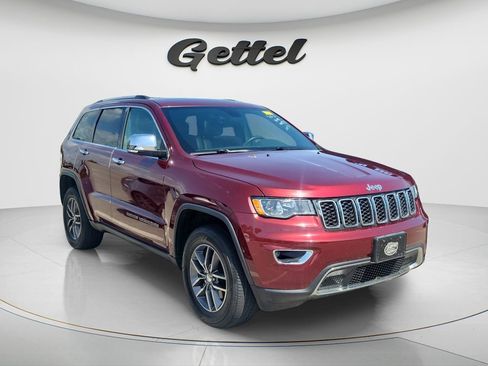 Used 2017 Jeep Grand Cherokee Limited w/ Trailer Tow Group IV AWD/4WD image 3