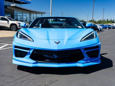 Used 2023 Chevrolet Corvette Stingray Preferred Conv w/ Z51 Performance Package RWD image 7