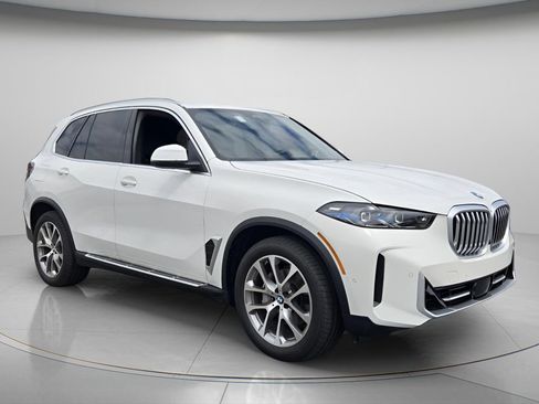 Used 2026 BMW X5 xDrive40i w/ Climate Comfort Package AWD/4WD image 9