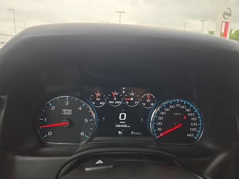 Used 2020 Chevrolet Tahoe Premier AWD/4WD image 17