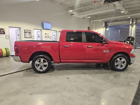 Used 2016 RAM 1500 Big Horn image 3