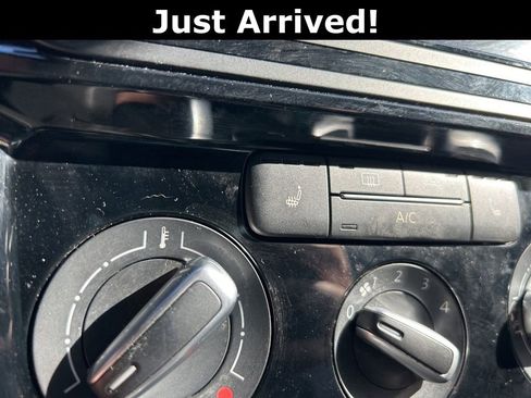 Used 2016 Volkswagen Jetta Sport image 18