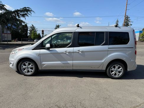 Used 2016 Ford Transit Connect Titanium FWD image 2