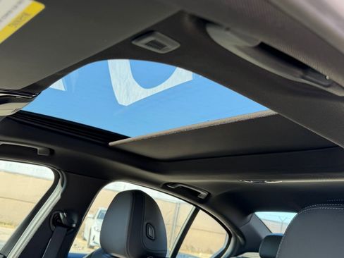 New 2026 BMW 330i Sedan w/ Convenience Package image 21