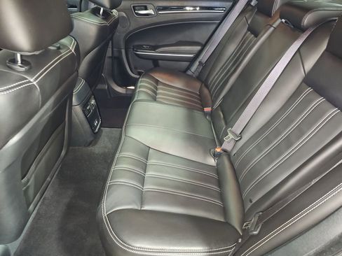 Used 2023 Chrysler 300 S w/ Safetytec Plus Group image 30