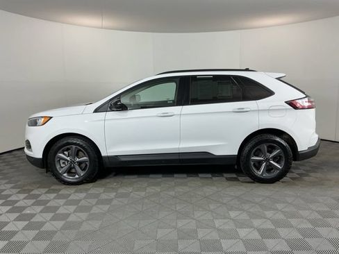 Used 2024 Ford Edge SEL w/ Sport Appearance Package AWD/4WD image 8