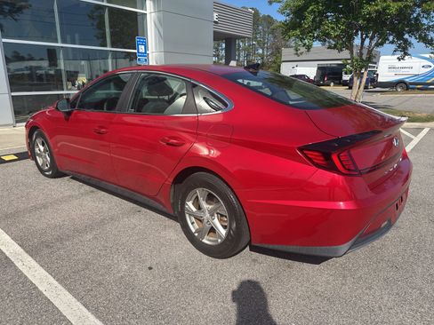 Used 2021 Hyundai Sonata SE image 7