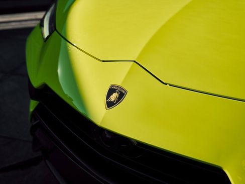 Used 2024 Lamborghini Urus Performante image 9