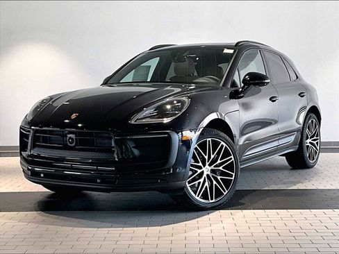 New 2026 Porsche Macan image 1