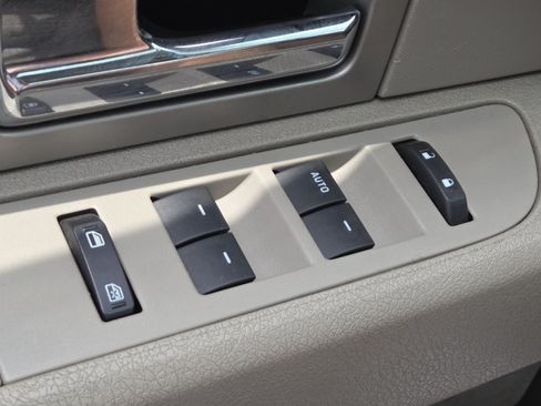 Used 2010 Ford F150 STX AWD/4WD image 28