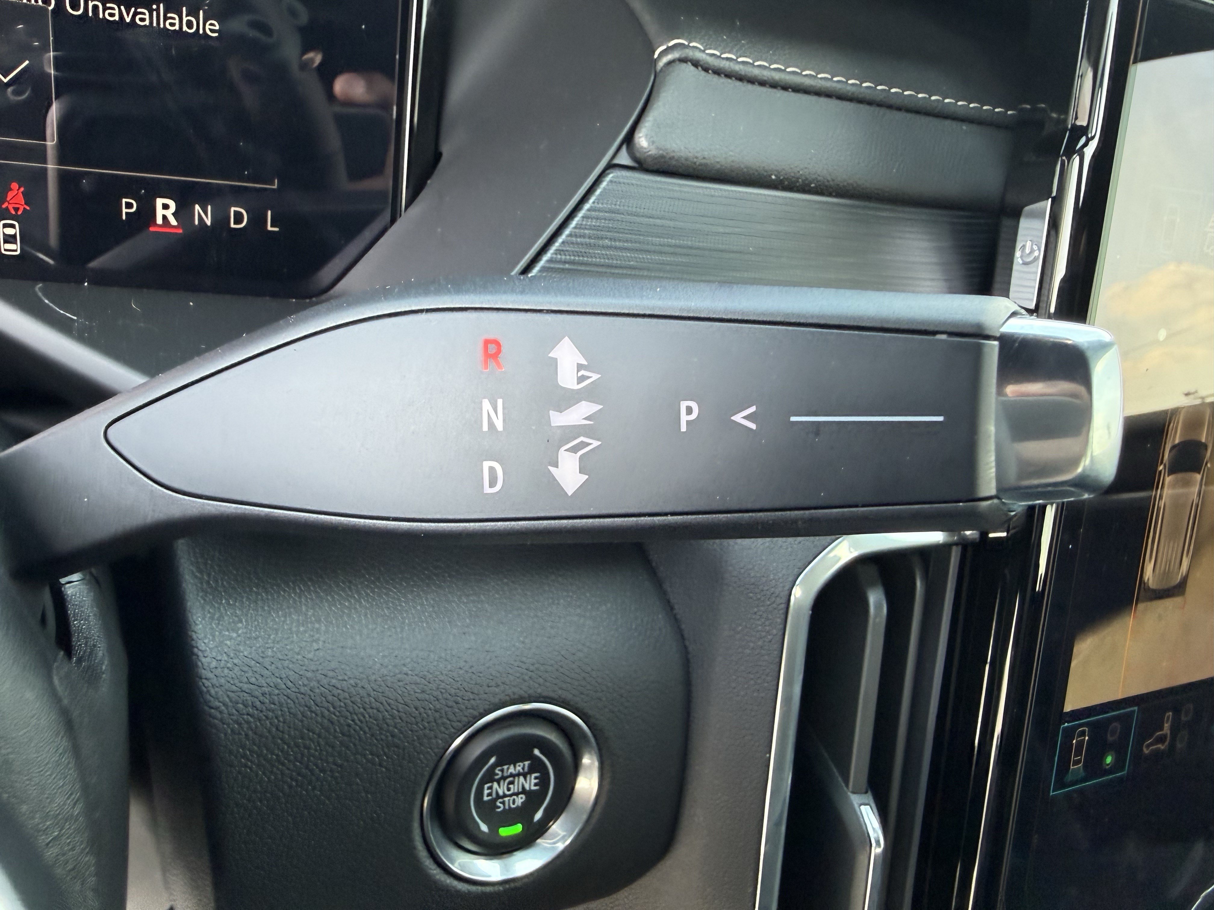 New 2026 GMC Acadia Elevation w/ Elevation Premium Package FWD image 18