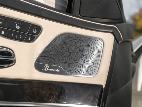 Used 2016 Mercedes-Benz S 550 Sedan image 58