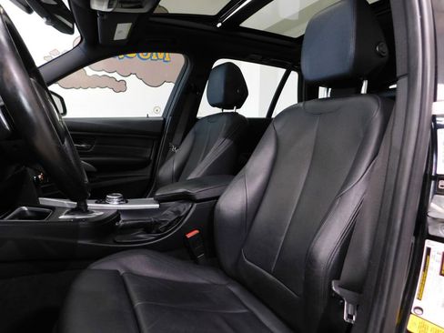 Used 2015 BMW 328i xDrive Wagon AWD/4WD image 31