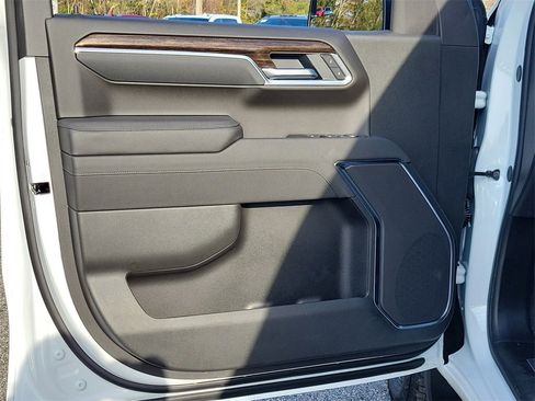 New 2026 GMC Sierra 1500 Elevation image 18