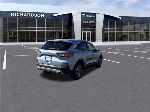 Used 2022 Ford Escape SEL image 5