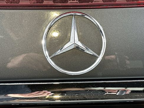 Used 2008 Mercedes-Benz E 350 4MATIC Sedan image 31