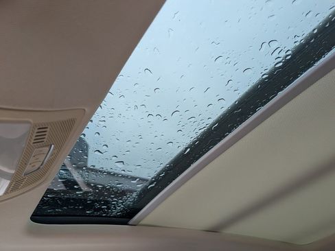 Used 2016 Audi Q5 2.0T Premium Plus w/ Technology Package image 4