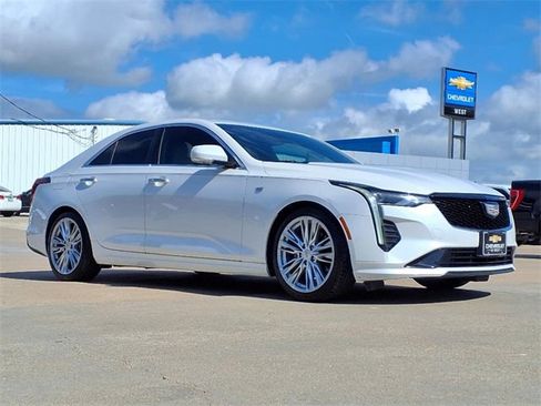 Used 2020 Cadillac CT4 Premium Luxury image 3