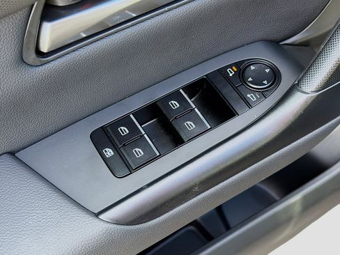 Used 2025 MAZDA CX-50 AWD 2.5 S w/ Cargo Package image 24