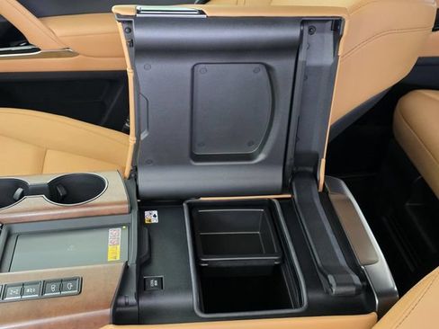 New 2026 Lexus LX 600 4WD w/ Luxury Package image 32