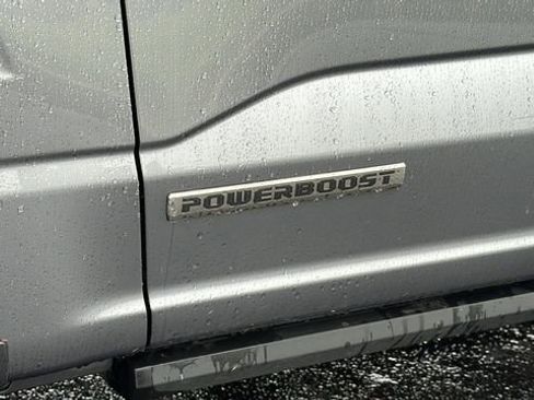 Used 2025 Ford F150 Platinum w/ Equipment Group 702A High image 12