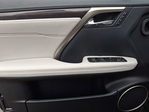 Used 2021 Lexus RX 350 AWD w/ Luxury Package image 12