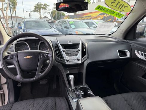Used 2015 Chevrolet Equinox LS FWD image 10