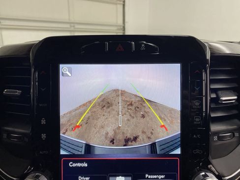 Used 2020 RAM 2500 Laramie AWD/4WD image 25