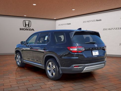 Used 2025 Honda Pilot EX-L image 12