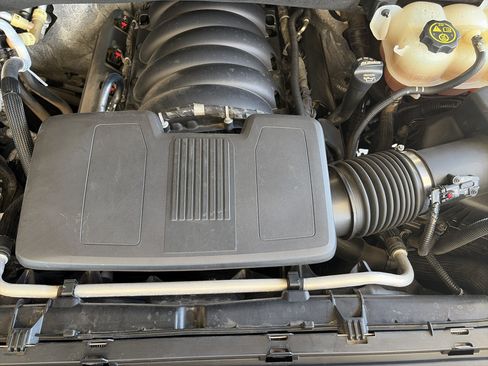 Used 2021 GMC Yukon XL Denali AWD/4WD image 11
