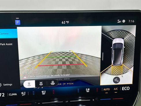 New 2025 Volkswagen ID.4 Pro S Plus image 17