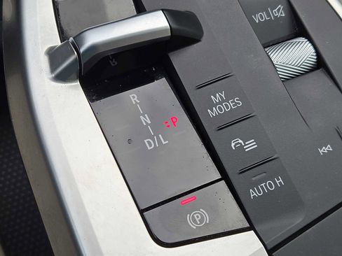 Certified 2023 BMW X1 xDrive28i w/ Premium Package image 15