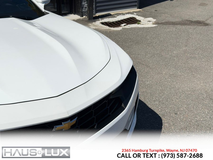 Used 2020 Chevrolet Camaro LT RWD image 7