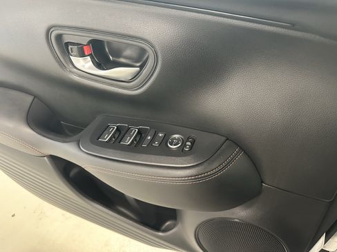 Used 2025 Honda HR-V Sport image 20