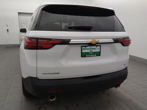 Used 2023 Chevrolet Traverse LT FWD image 6