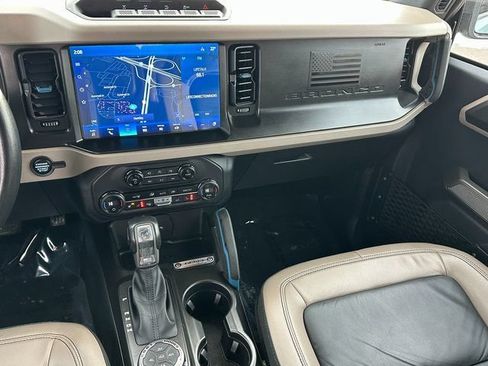 Used 2023 Ford Bronco Wildtrak AWD/4WD image 14