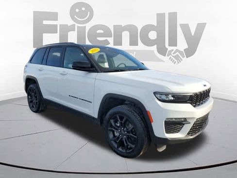 New 2025 Jeep Grand Cherokee Limited image 7