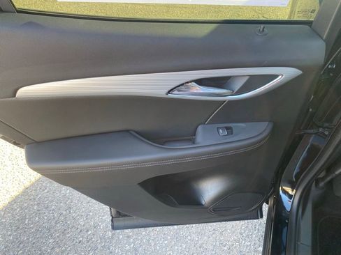 New 2025 Buick Envision Avenir image 23