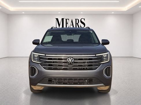 Used 2025 Volkswagen Atlas SE AWD/4WD image 8