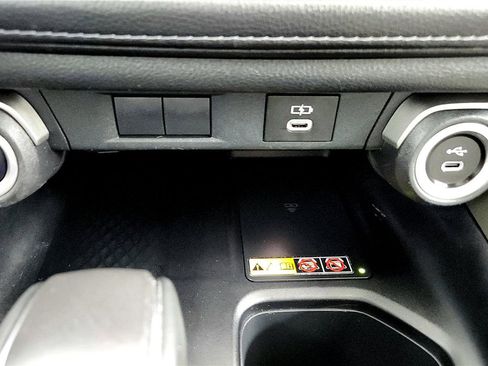 Used 2024 Toyota Grand Highlander Limited image 42