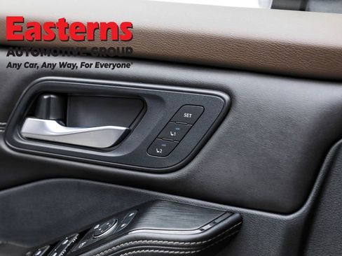 Used 2022 Nissan Rogue SL w/ SL Premium Package image 27