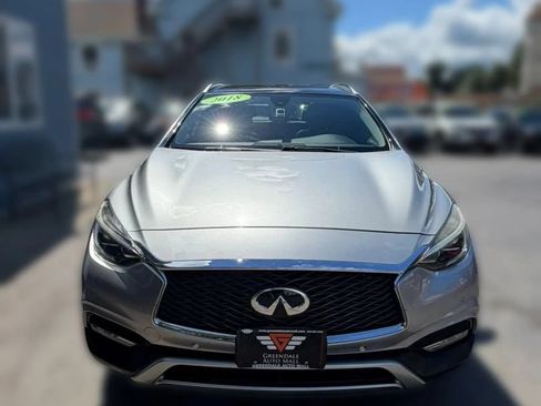 Used 2018 INFINITI QX30 AWD image 10