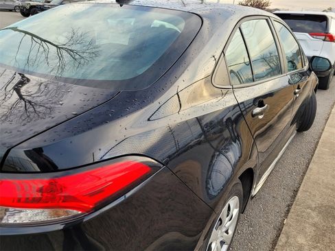 Used 2024 Toyota Corolla LE image 8