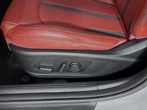 Used 2023 Kia K5 GT-Line image 24