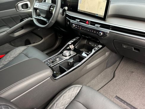 New 2026 Kia Sorento SX Prestige image 13