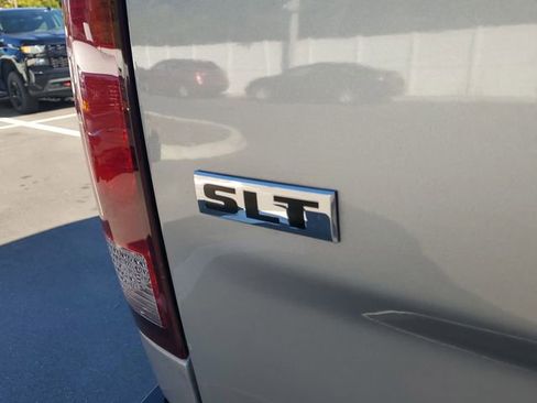 Used 2023 RAM 1500 Classic SLT RWD image 8