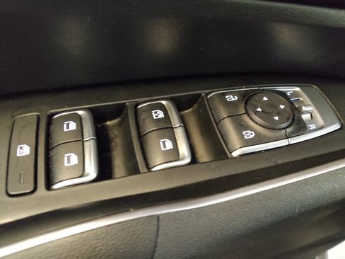 Used 2022 Kia Sorento LX FWD image 27